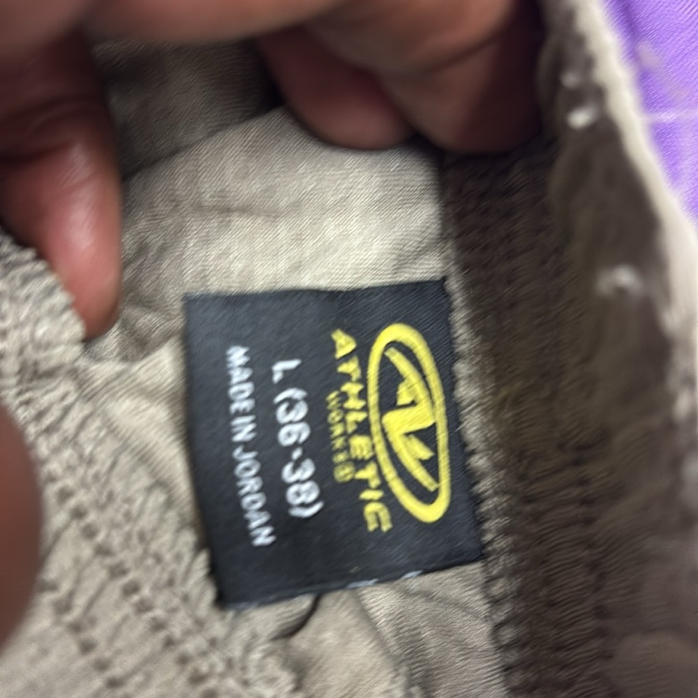 AW Core Shorts - Picture 4 of 4